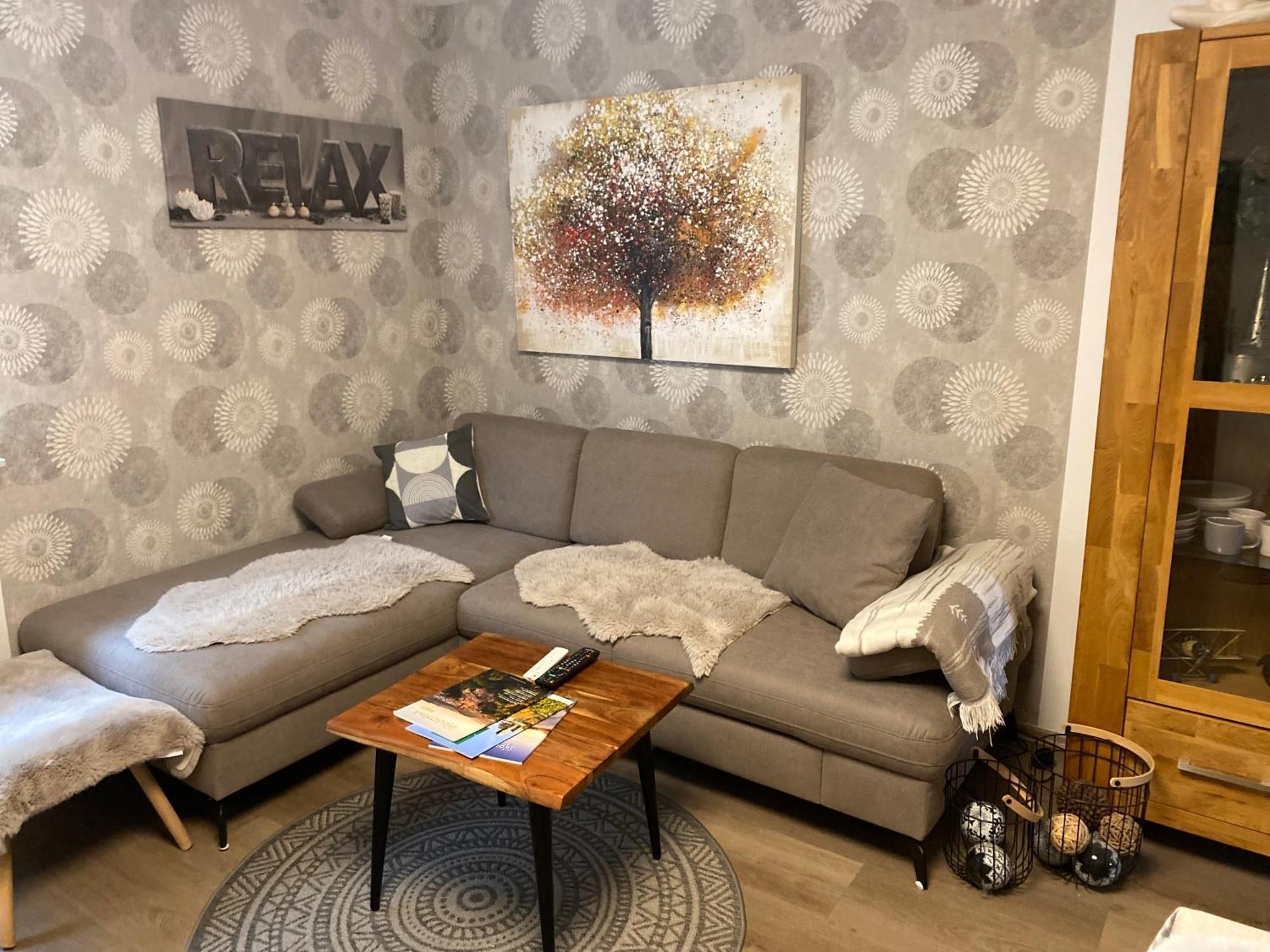 Ferienwohung Am Felsenwanderweg Im Pfaelzerwald Apartamento *